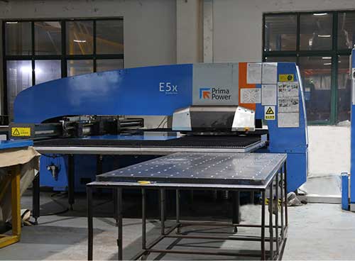 芬寶數(shù)控沖床